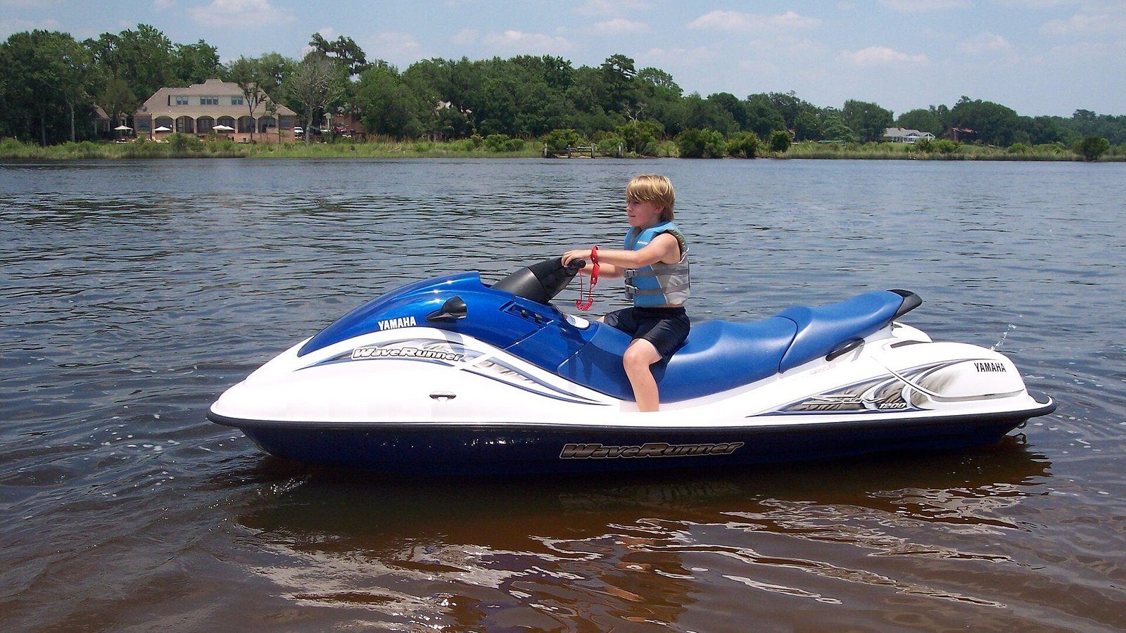 2015 Yamaha WaveRunner VX, photograph 1 of 2