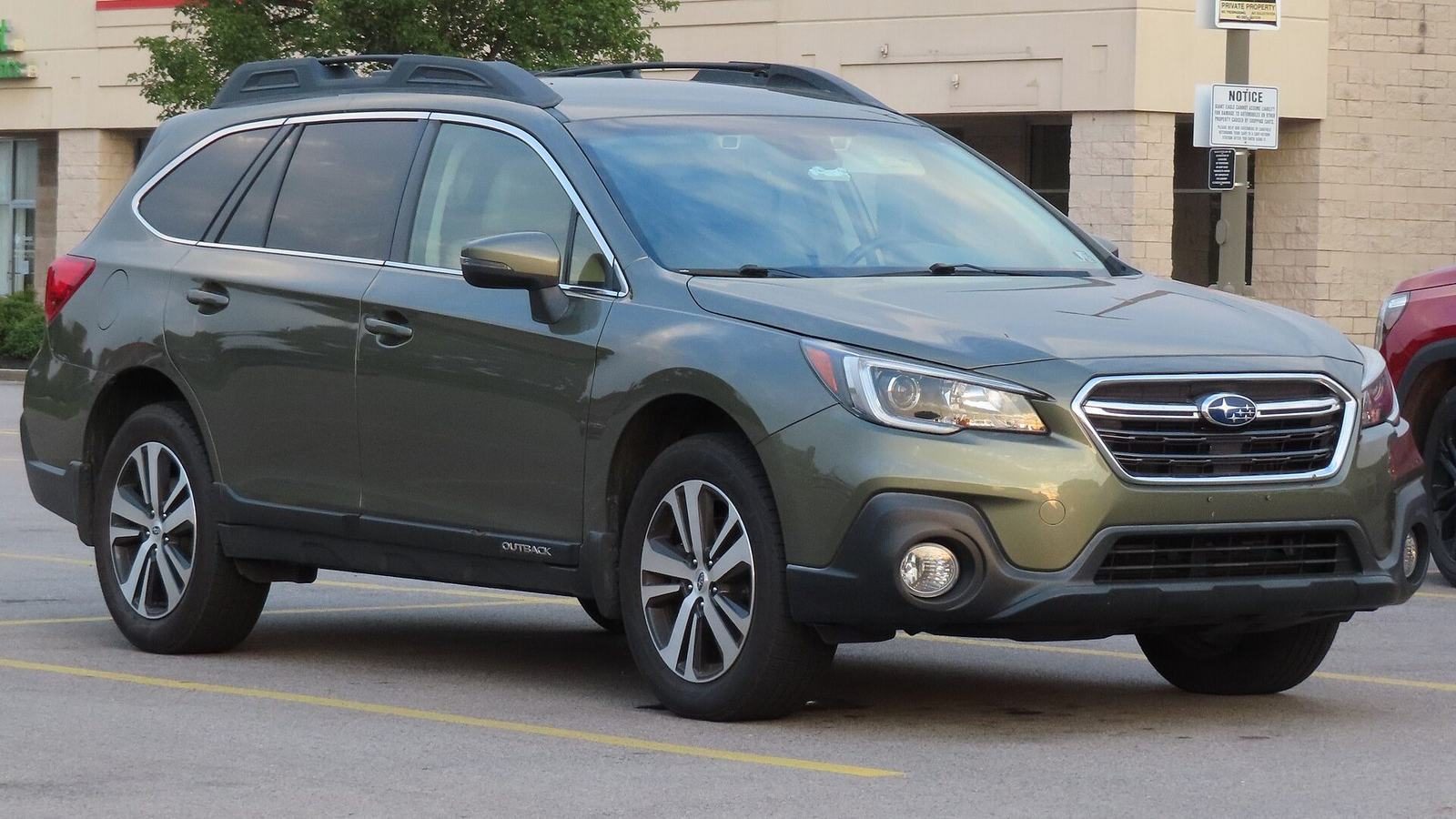 2017 Subaru Outback, photograph 1 of 1