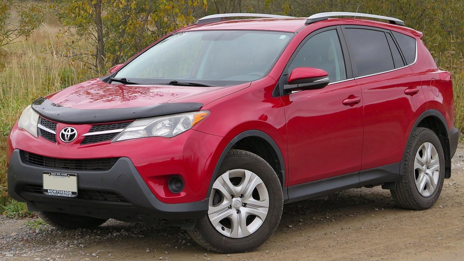 2015 Toyota RAV4, photograph 1 of 2